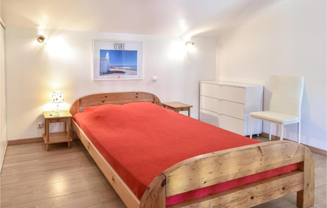 2 Bedroom Lovely Home In St Avaugourd Des Lande Saint-Avaugourd-des-Landes Экстерьер фото
